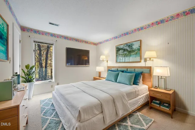 $1,100,000 | 1412 Arboretum Drive, Chapel Hill, NC 27517