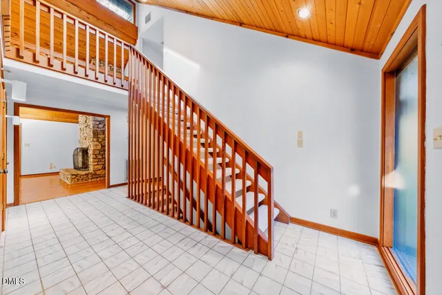 $1,100,000 | 1412 Arboretum Drive, Chapel Hill, NC 27517