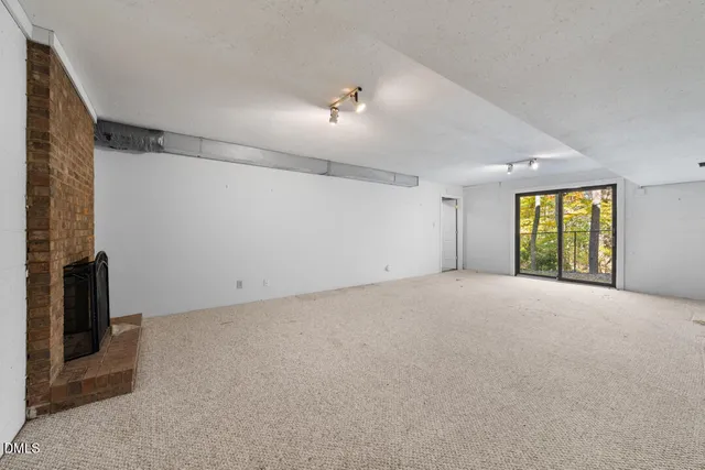 $1,100,000 | 1412 Arboretum Drive, Chapel Hill, NC 27517