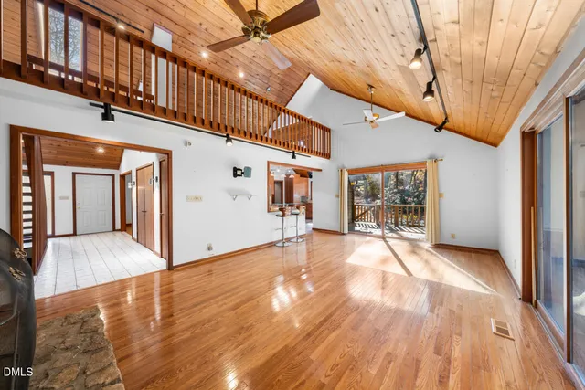 $1,100,000 | 1412 Arboretum Drive, Chapel Hill, NC 27517