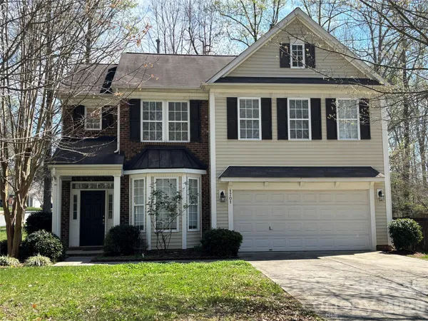 $435,000 | 1701 Wilburn Park Lane Northwest, Charlotte, NC 28269