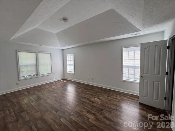 $425,000 | 1701 Wilburn Park Lane Northwest, Charlotte, NC 28269