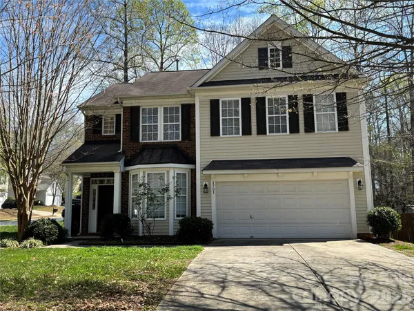 $425,000 | 1701 Wilburn Park Lane Northwest, Charlotte, NC 28269