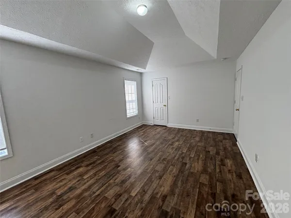 $425,000 | 1701 Wilburn Park Lane Northwest, Charlotte, NC 28269