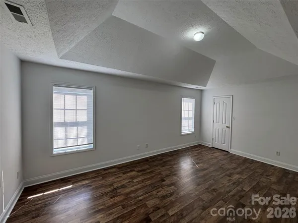 $425,000 | 1701 Wilburn Park Lane Northwest, Charlotte, NC 28269
