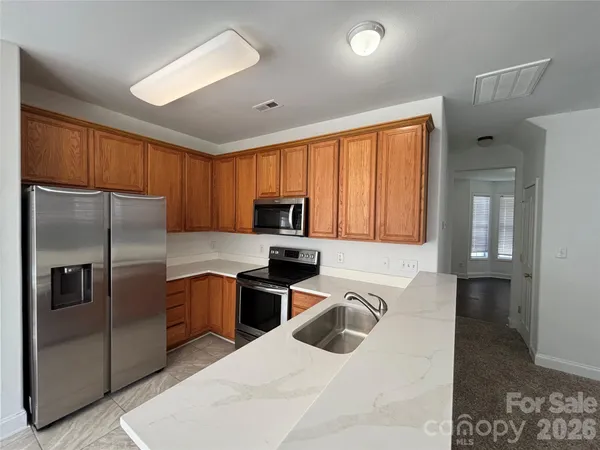 $425,000 | 1701 Wilburn Park Lane Northwest, Charlotte, NC 28269