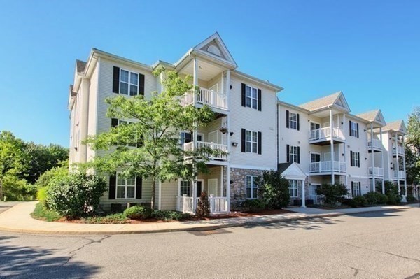 19 Hampshire Road, Unit 304 Methuen, MA 01844 - Photo 25 of 27