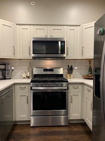 19 Hampshire Road, Unit 304 Methuen, MA 01844 - Photo 10 of 27