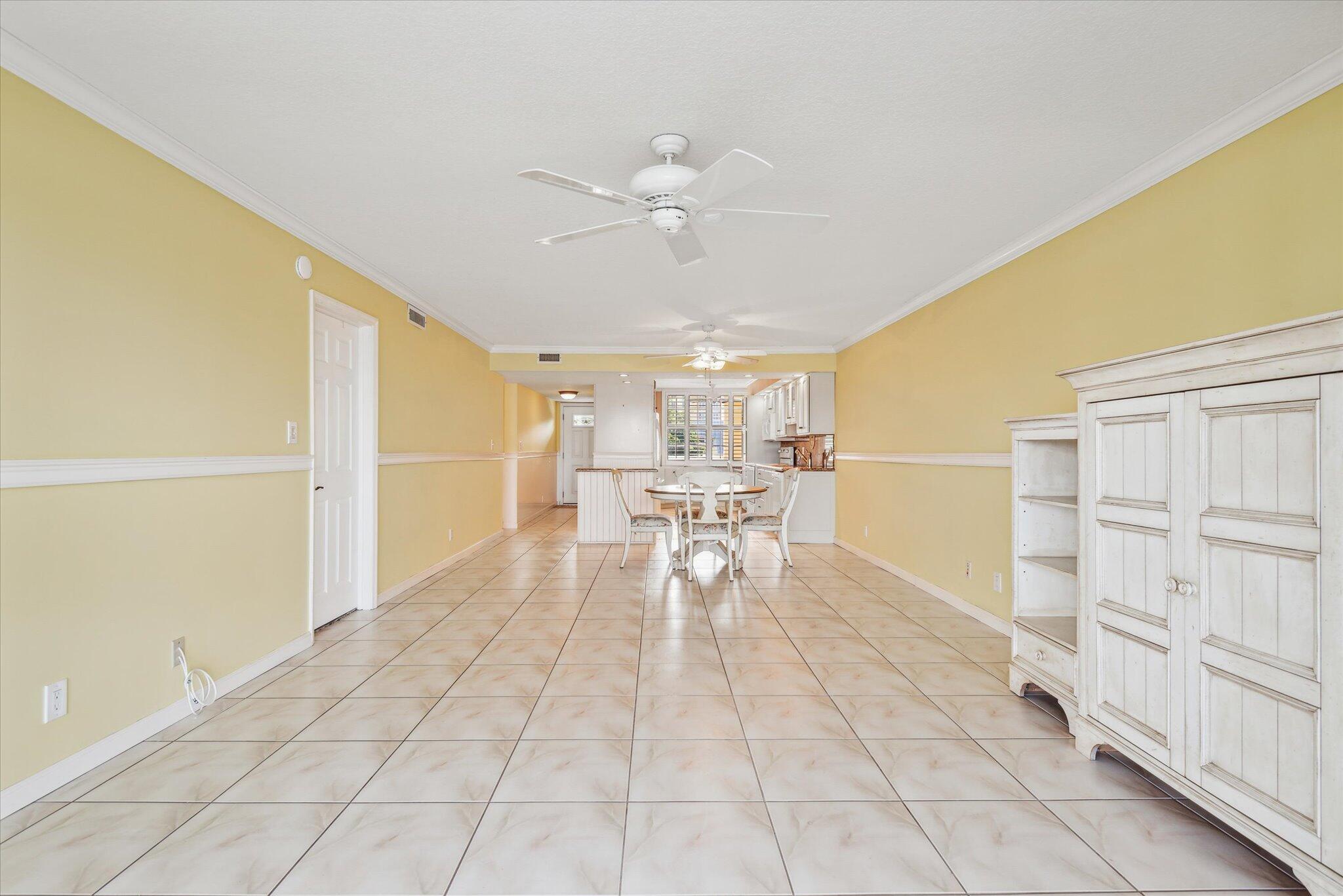 985 Southeast 19th Avenue, Unit 303 Deerfield Beach, FL 33441 - Photo 11 of 20 03-Kucharska-985 SE 19th Ave #303-3