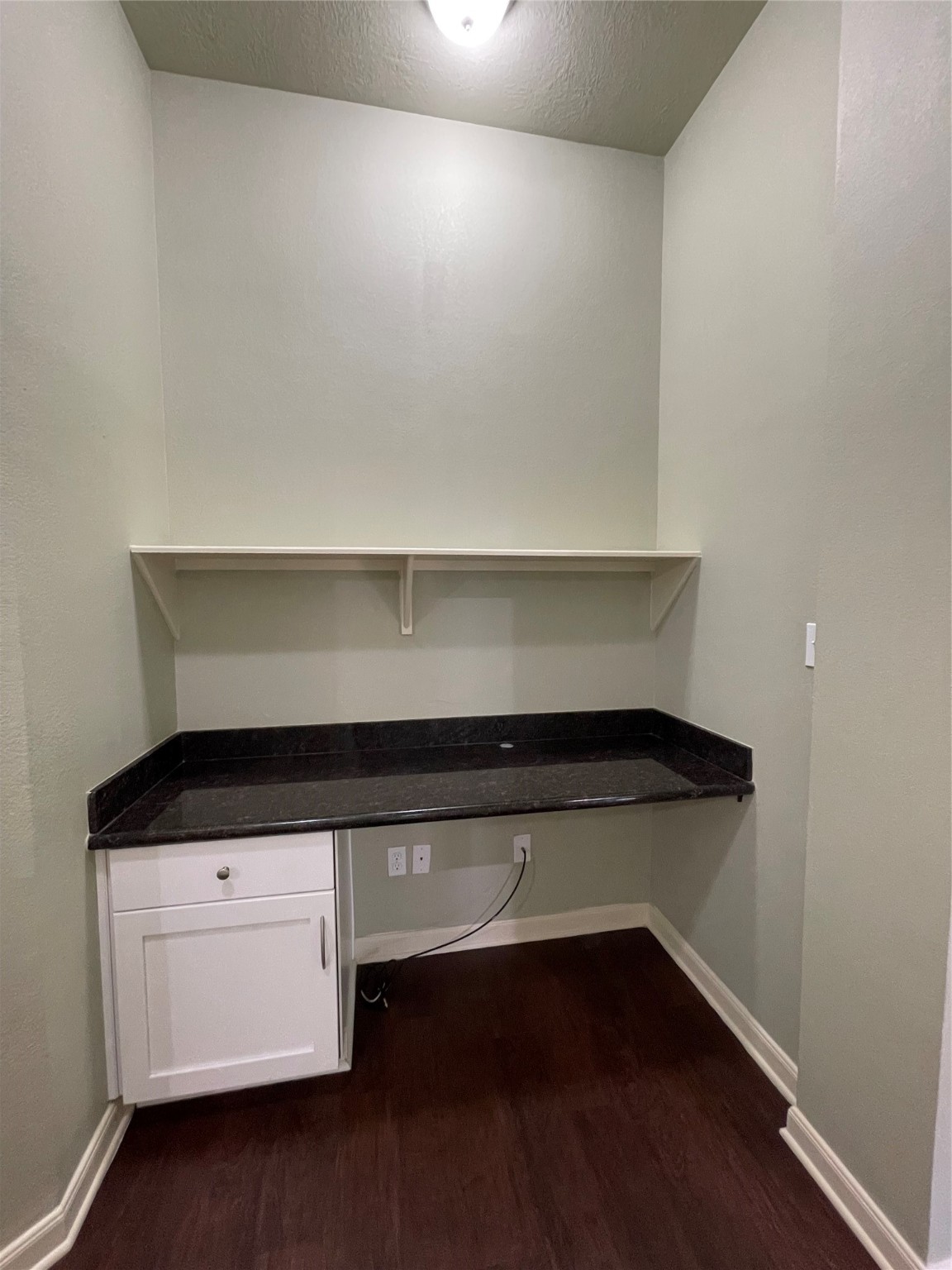 951 Oak Terrace Drive Conroe, TX 77378 - Photo 14 of 19 a close view of closet