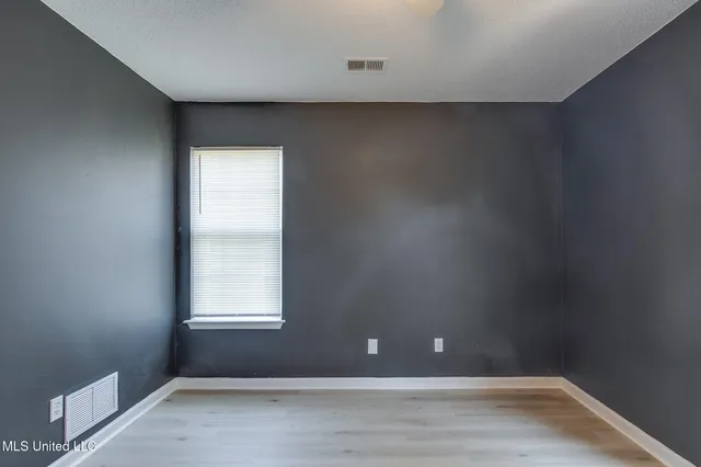 $284,500 | 10495 Spring River Cove, Lake Cormorant, MS 38641