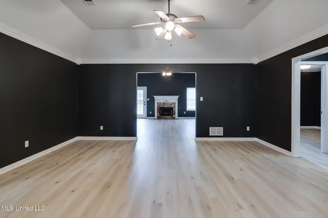 $284,500 | 10495 Spring River Cove, Lake Cormorant, MS 38641