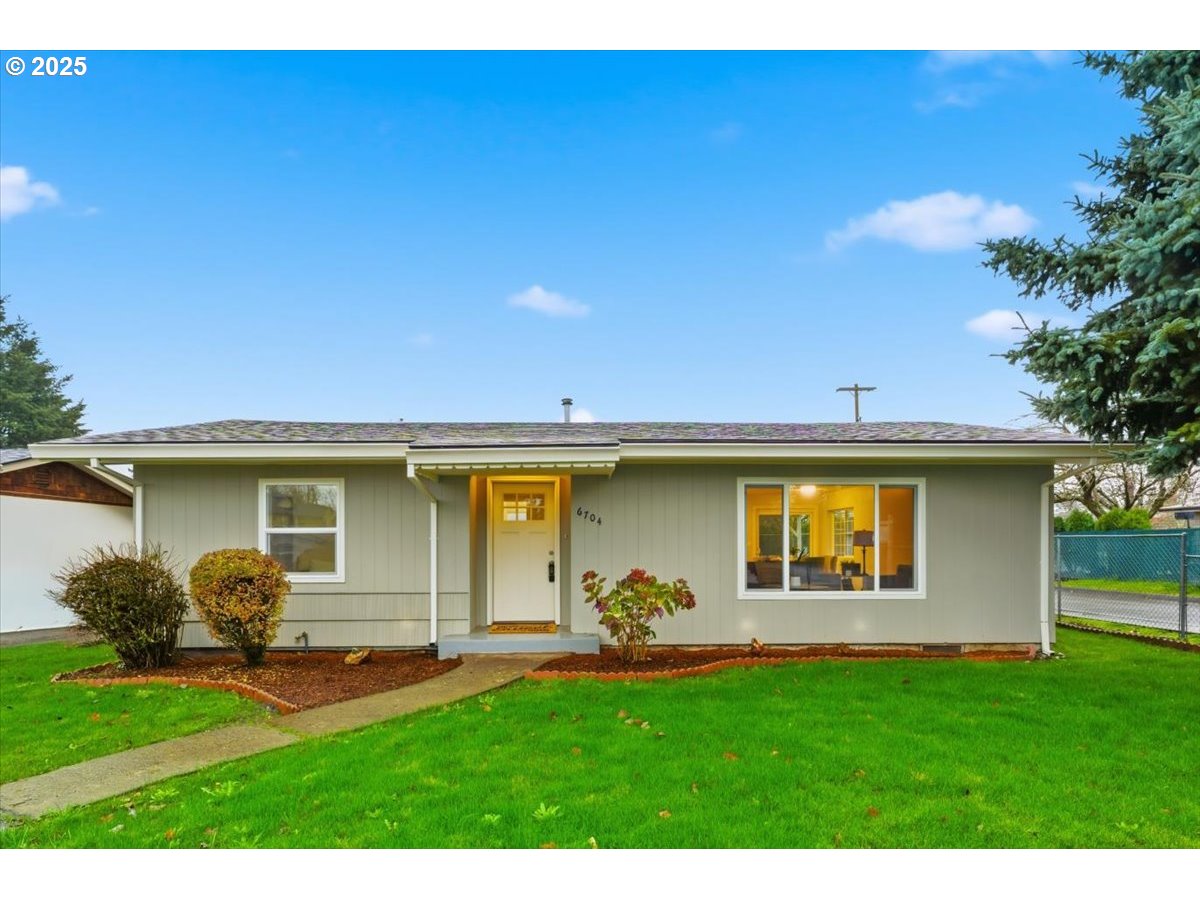 6704 Southeast Nehalem Street Portland, OR 97206 - Photo 1 of 24