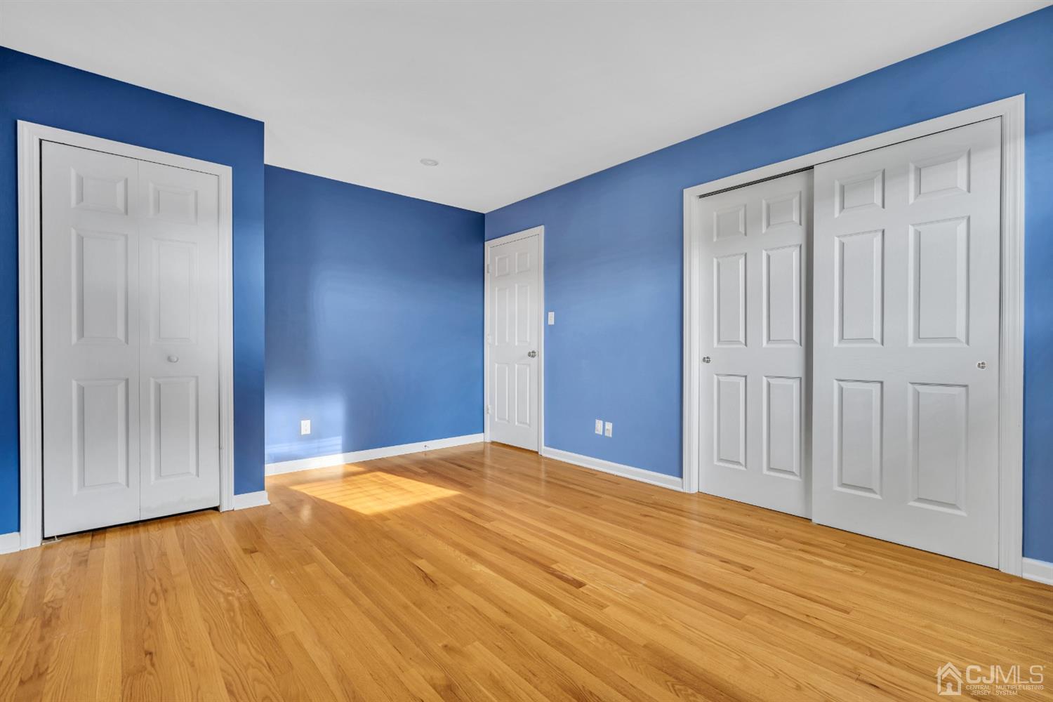39 Latham Circle Sayreville, NJ 08859 - Photo 20 of 31 a view of empty room