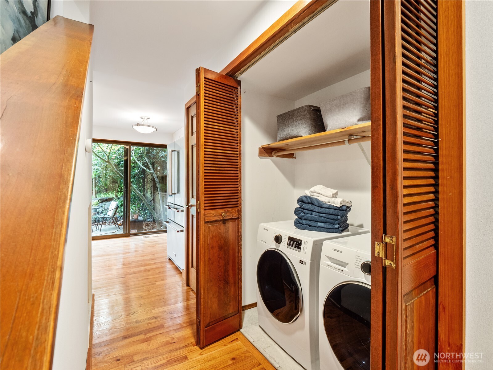 17519 Northeast 38th Court, Unit 9B Redmond, WA 98052 - Photo 16 of 37