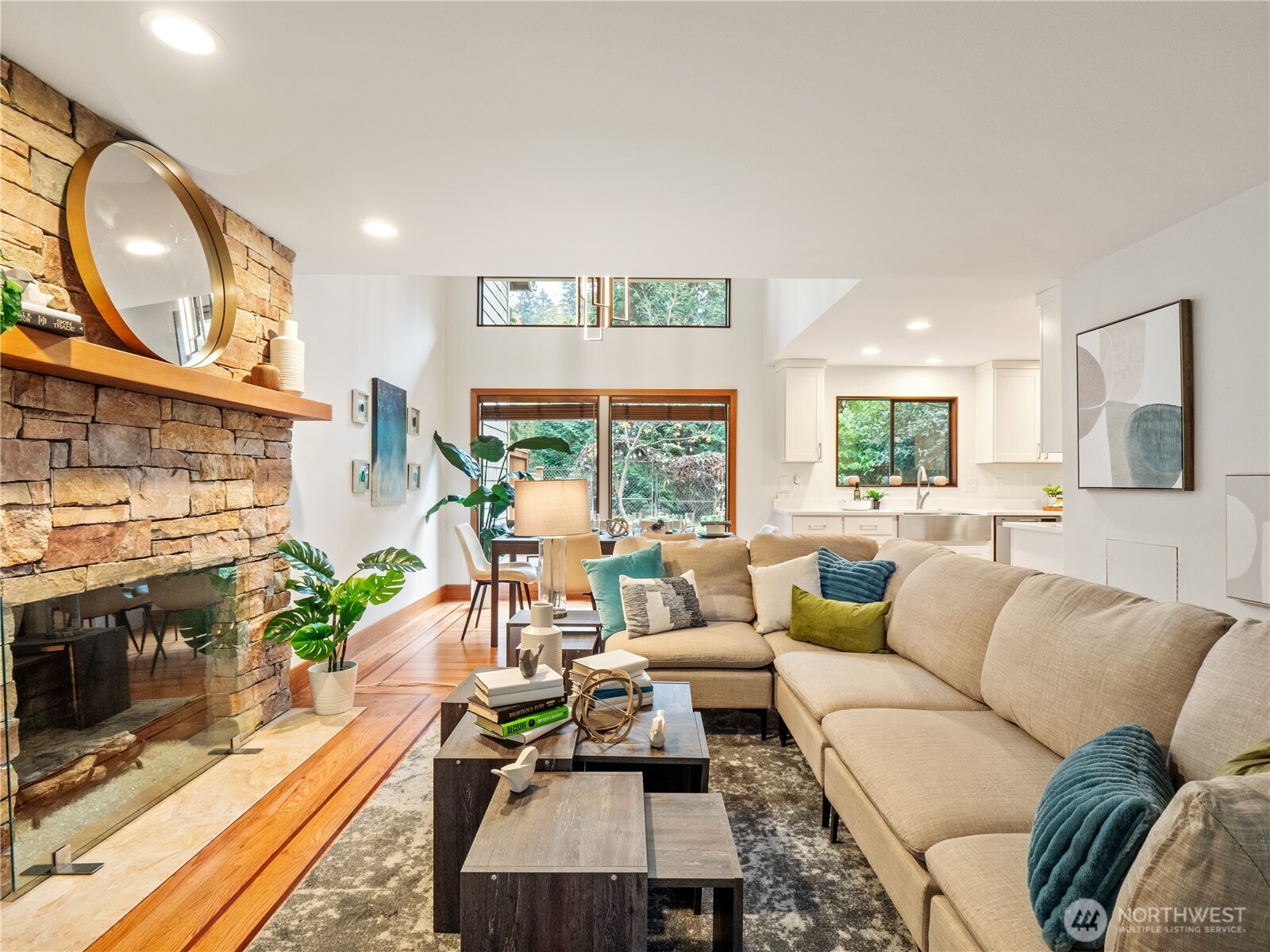 17519 Northeast 38th Court, Unit 9B Redmond, WA 98052 - Photo 8 of 37