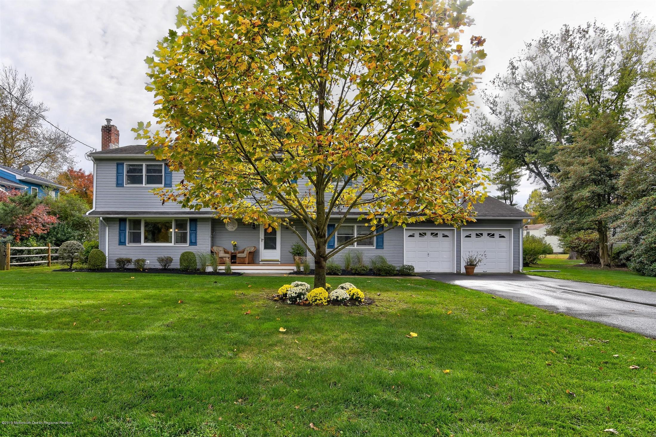 6 Sheffield Road East Windsor, NJ 08520 - Photo 1 of 38 Front View