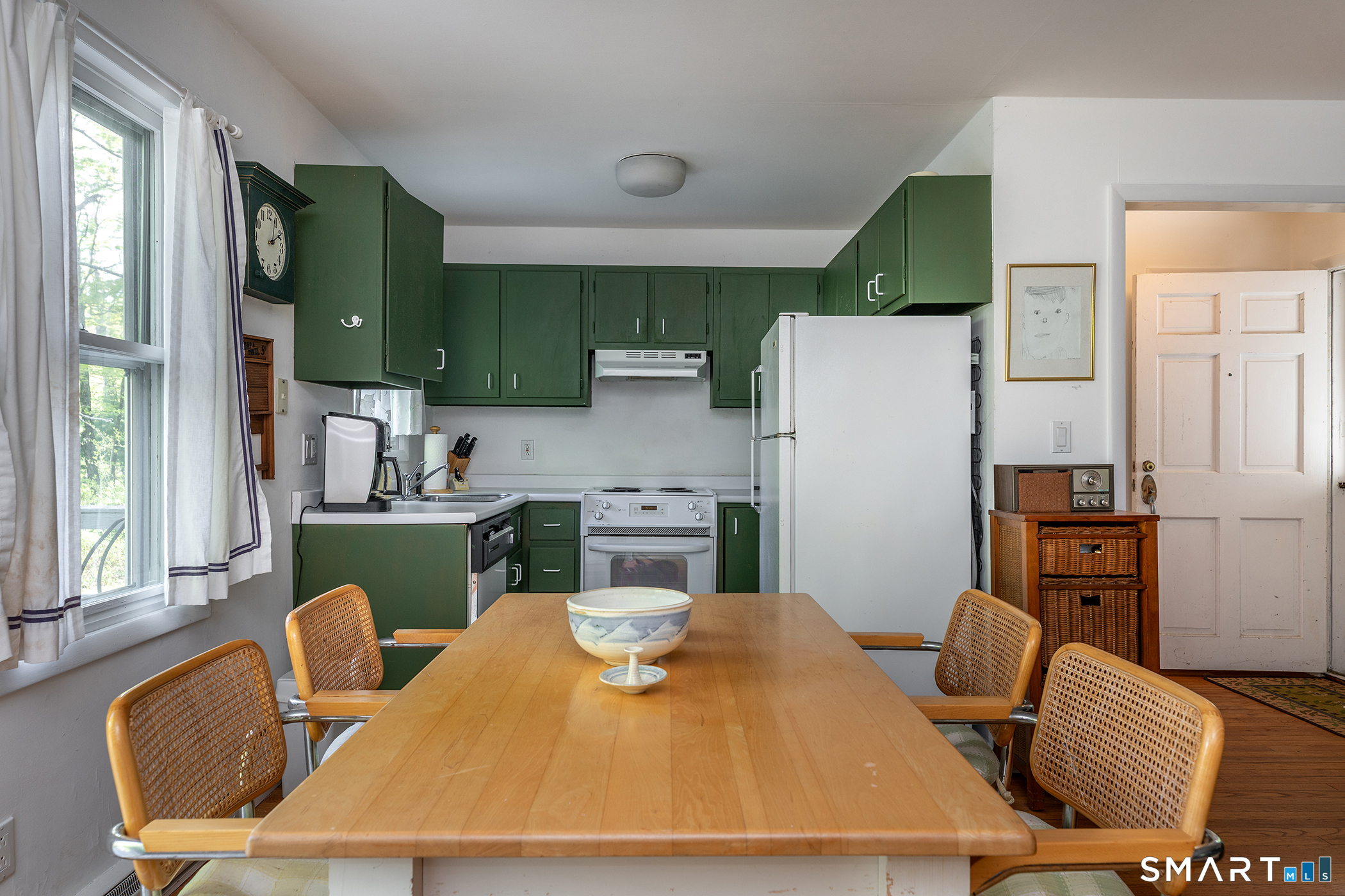 35 River Road Sharon, CT 06754 - Photo 10 of 31