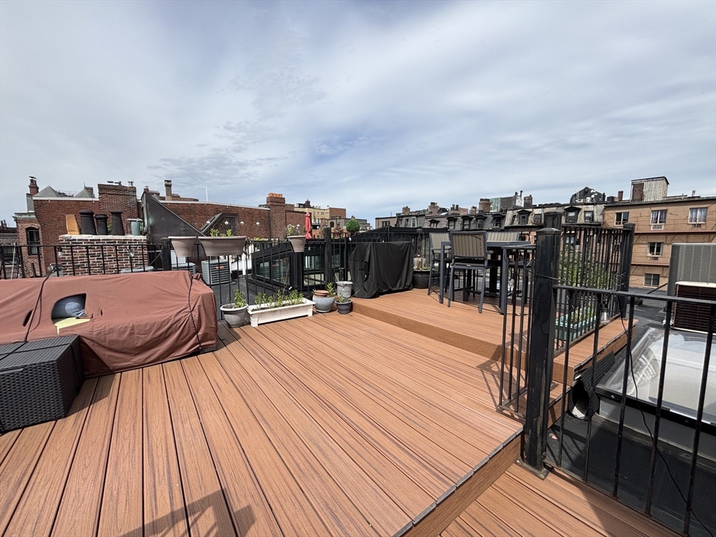 241 Beacon Street, Unit 5 Boston, MA 02116 - Photo 25 of 27