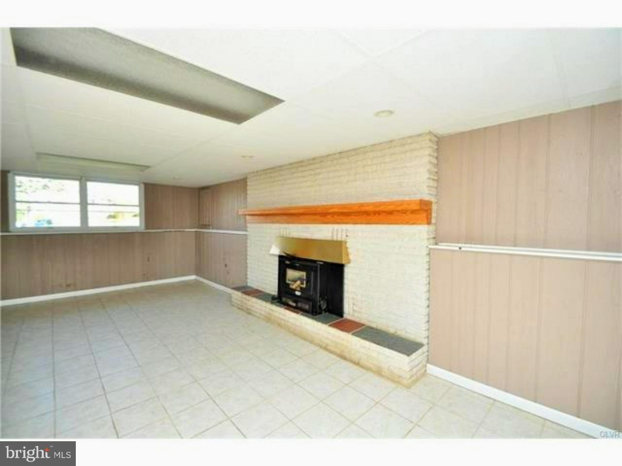 465 Blue Ridge Drive Nazareth, PA 18064 - Photo 5 of 24
