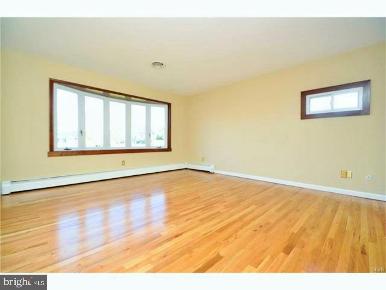 465 Blue Ridge Drive Nazareth, PA 18064 - Photo 9 of 24