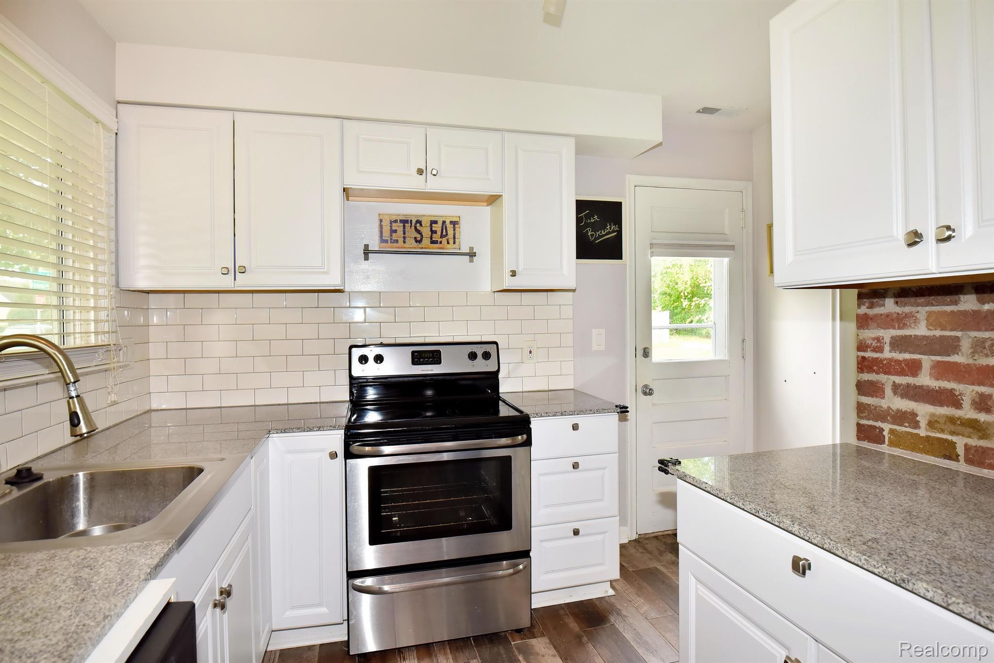 3620 Normandy Road Royal Oak, MI 48073 - Photo 13 of 31
