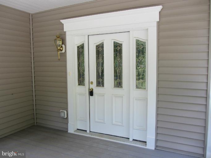 584 Coover Road Annapolis, MD 21401 - Photo 12 of 22 Exterior (Front)