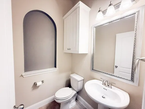 $899,000 | 7048 Fullerton Circle, Frisco, TX 75035