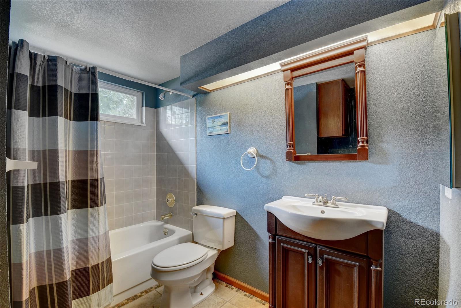 8386 Sweet Water Road Lone Tree, CO 80124 - Photo 8 of 40 Gallery Image 8