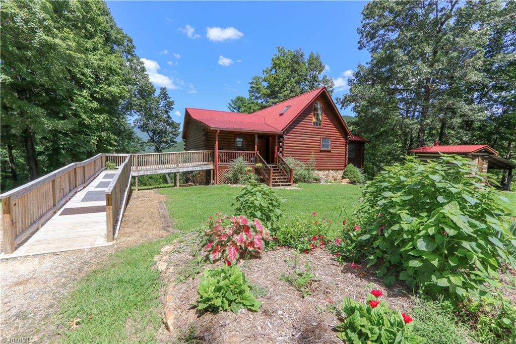 1060 Reynolds Road Dobson, NC 27017 - Photo 4 of 25 Gallery Image 4