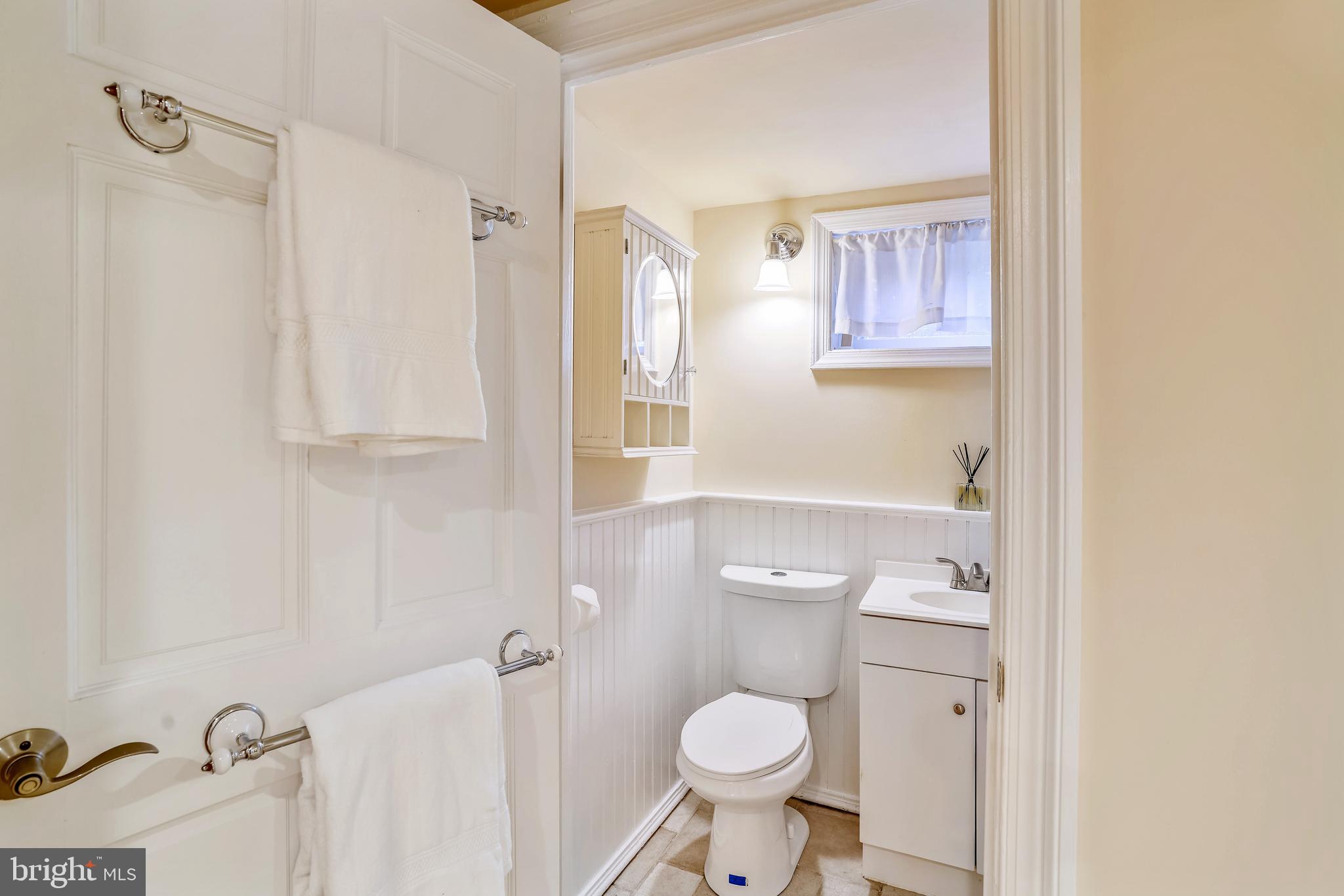 2500 Q Street Northwest, Unit 246 Washington, DC 20007 - Photo 9 of 26 Bath with wainscoting details