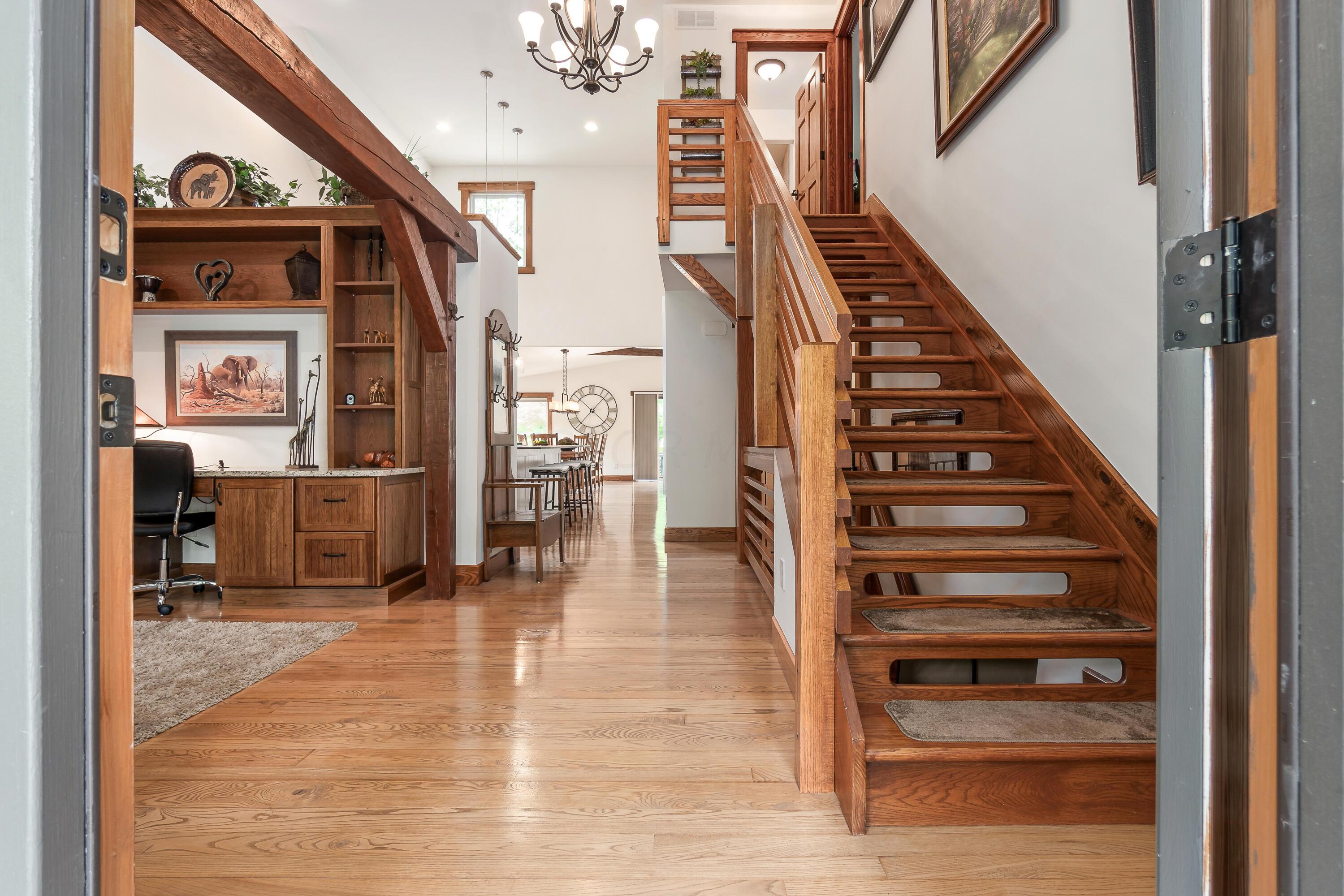 4730 Rutherford Road Powell, OH 43065 - Photo 6 of 62 Foyer