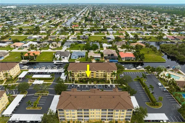 $1,800 | 1799 Four Mile Cove Parkway, Unit 913, Cape Coral, FL 33990