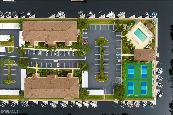 $1,800 | 1799 Four Mile Cove Parkway, Unit 913, Cape Coral, FL 33990