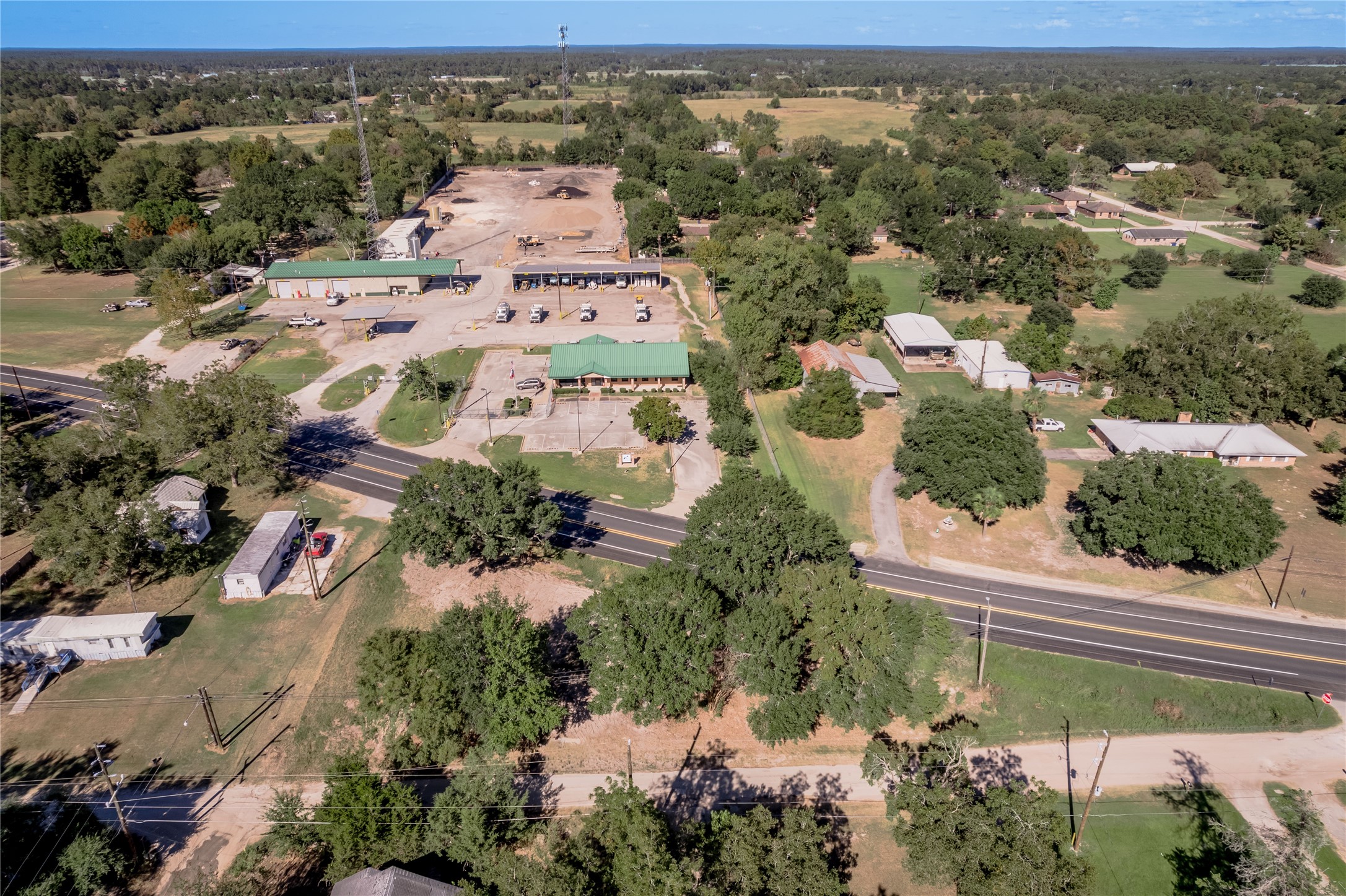805 East 1st Street Groveton, TX 75845 - Photo 10 of 10 an aerial view of residential houses with outdoor space