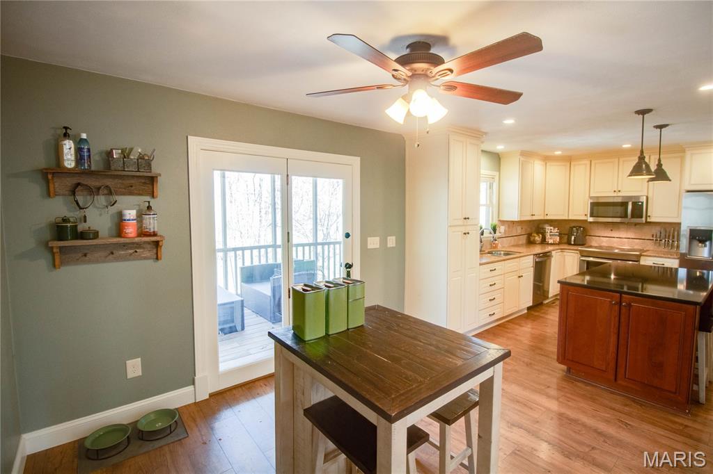 2019 Raintree Trail Collinsville, IL 62234 - Photo 25 of 68