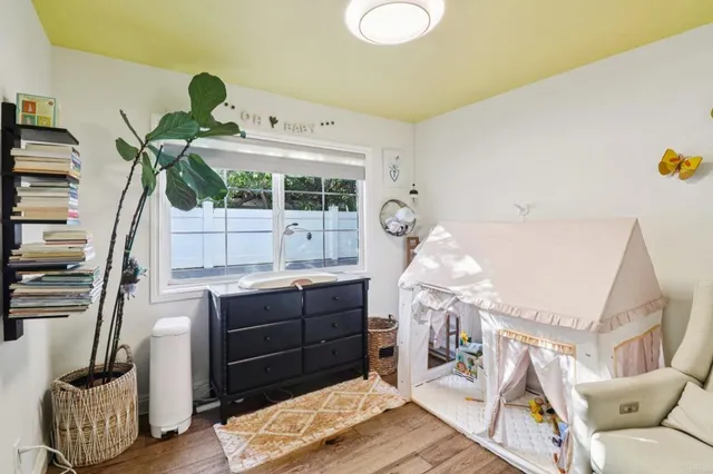 $1,099,999 | 4877 Twain Avenue, San Diego, CA 92120