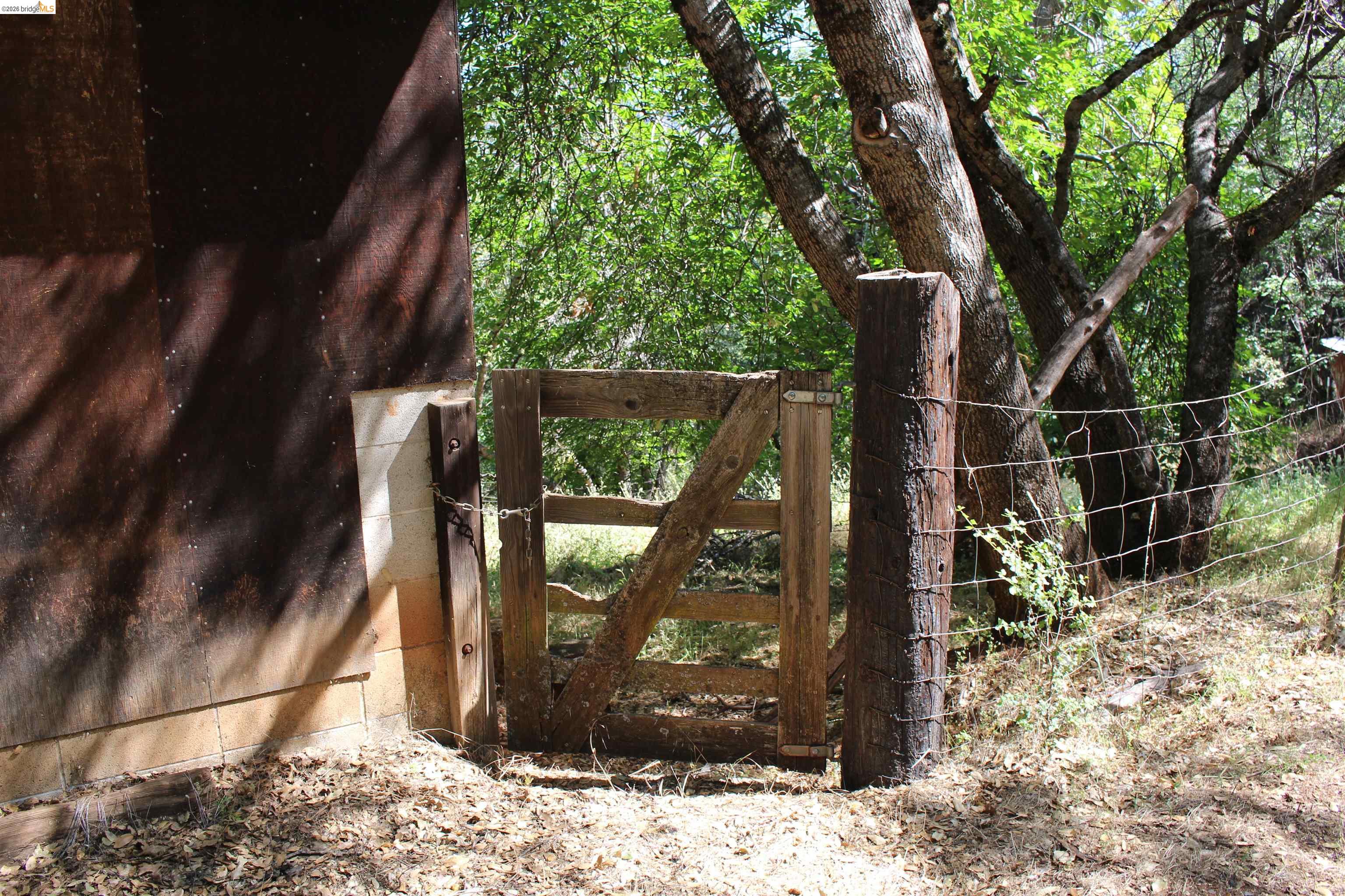 12000 Cattle Drive Trail Columbia, CA 95310 - Photo 8 of 24