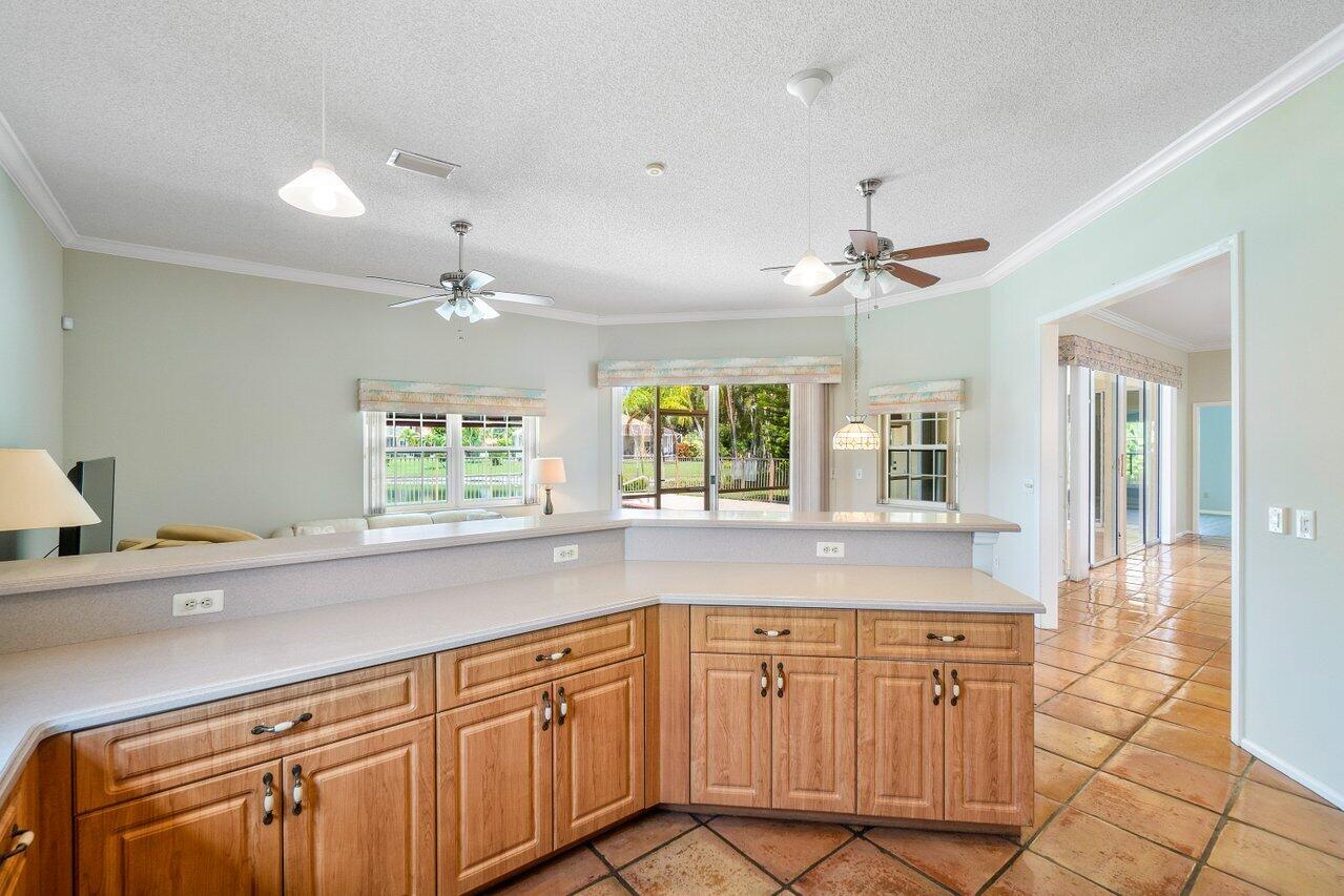 10792 Sea Cliff Circle Boca Raton, FL 33498 - Photo 12 of 44 Kitchen