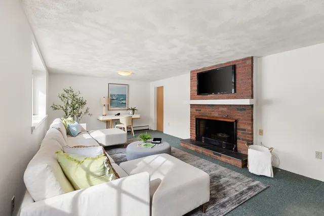 $1,380,000 | 11 Menotomy Rocks Drive, Arlington, MA 02476