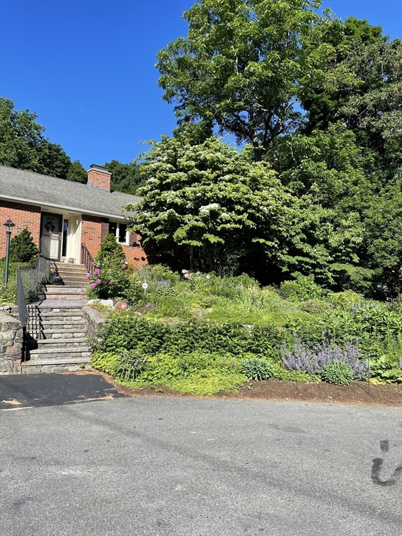11 Menotomy Rocks Drive Arlington, MA 02476 - Photo 32 of 42 Gallery Image 32