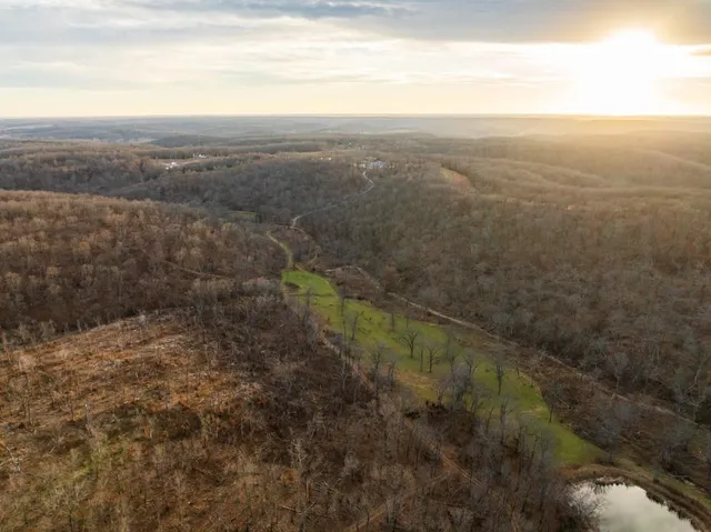 $1,995,000 | 3270 Northeast 1205th Road, Osceola, MO 64776