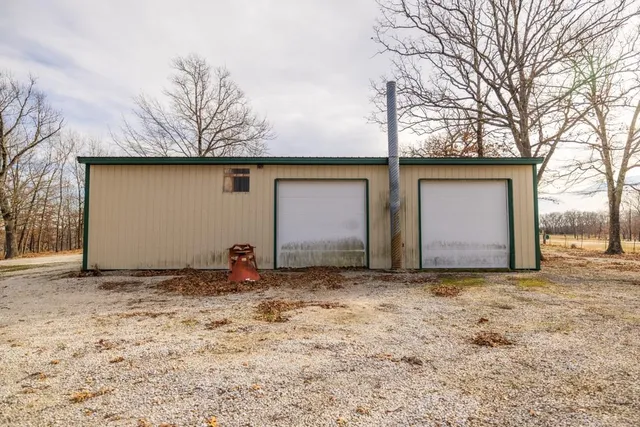 $1,995,000 | 3270 Northeast 1205th Road, Osceola, MO 64776