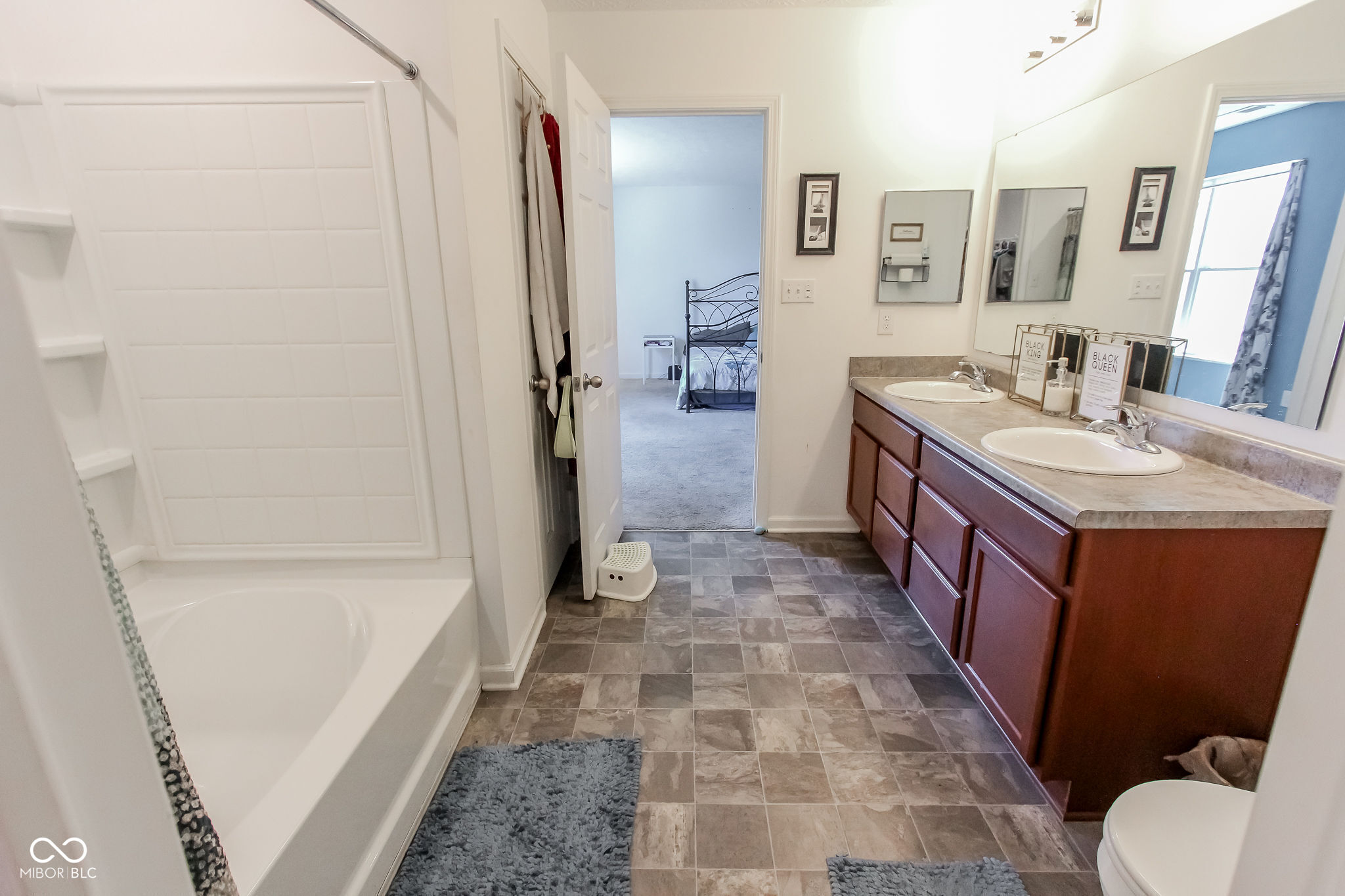 4343 Rhapsody Lane Indianapolis, IN 46235 - Photo 22 of 37