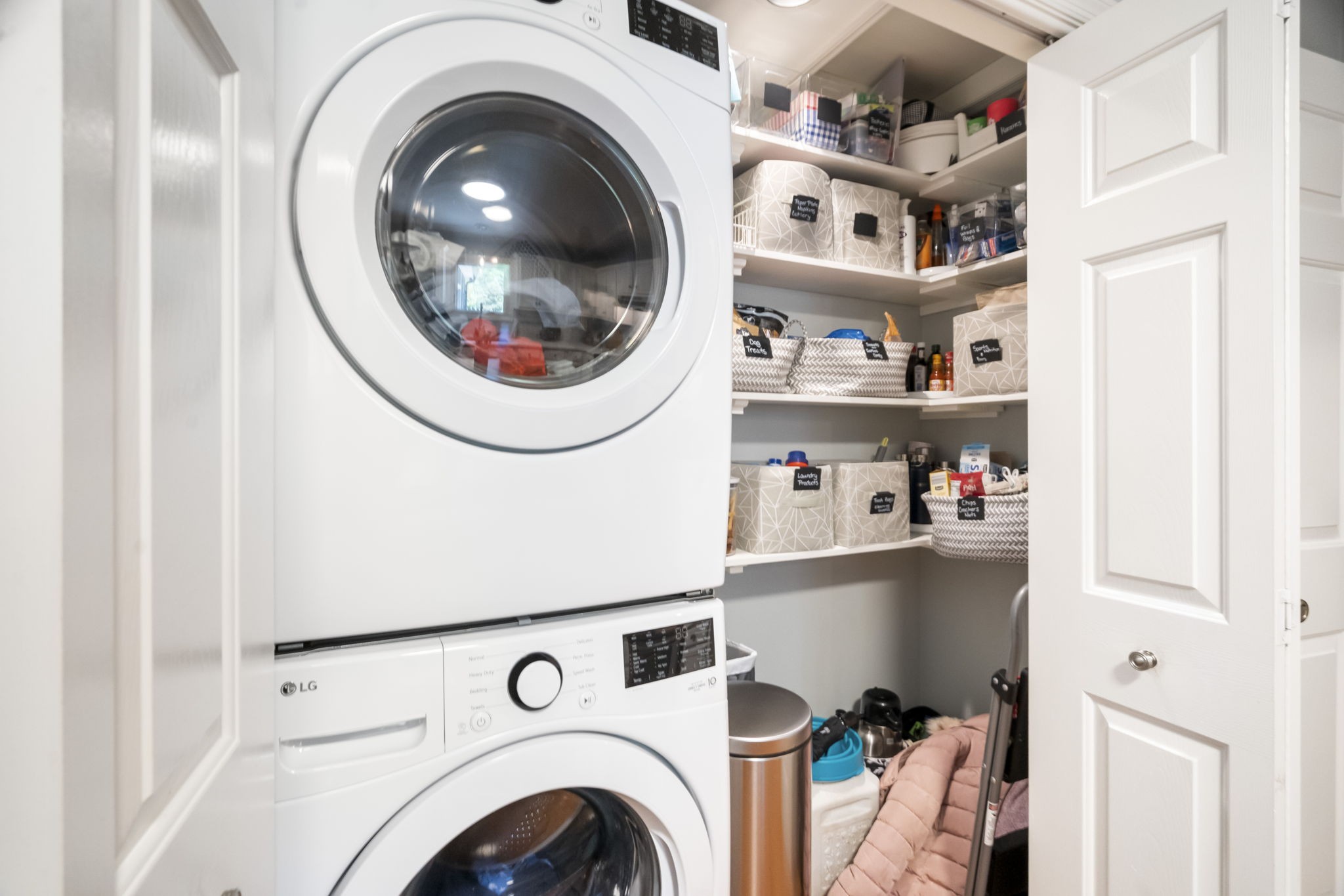 4926 Mt Zion Road Springfield, TN 37172 - Photo 29 of 48 a close up view of washer and dryer