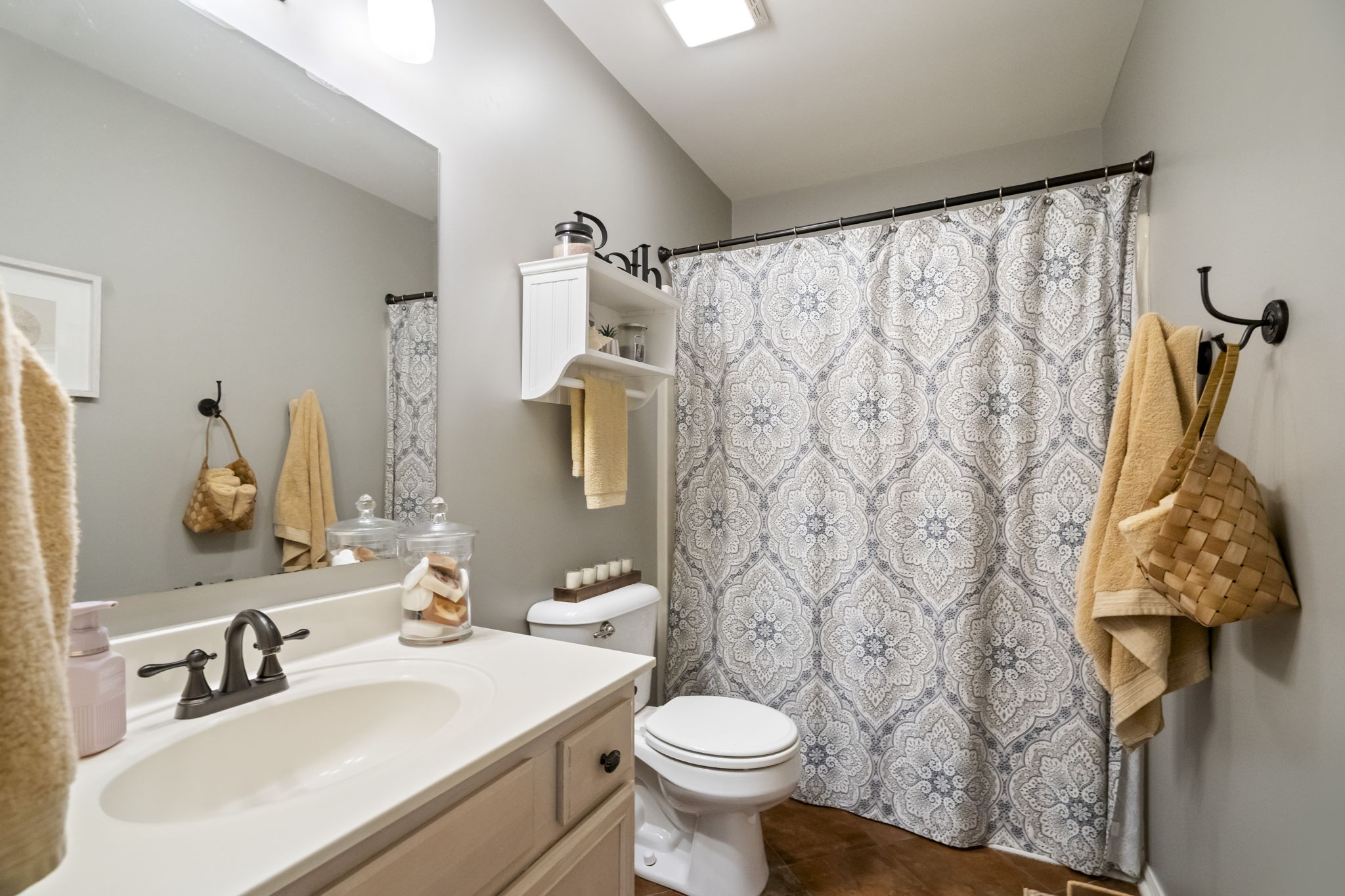 4926 Mt Zion Road Springfield, TN 37172 - Photo 9 of 48 a bathroom with a sink toilet and shower