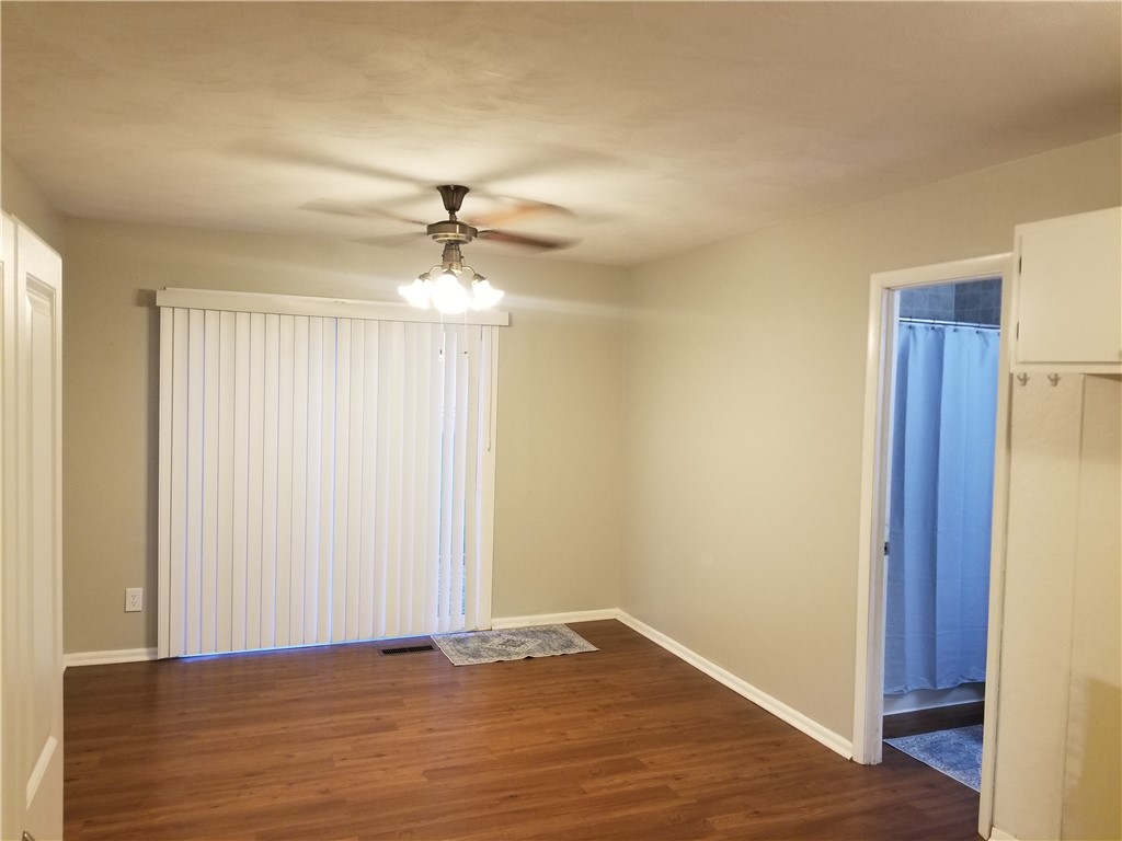 3604 Hummingbird Drive Decatur, IL 62526 - Photo 9 of 15 Gallery Image 9