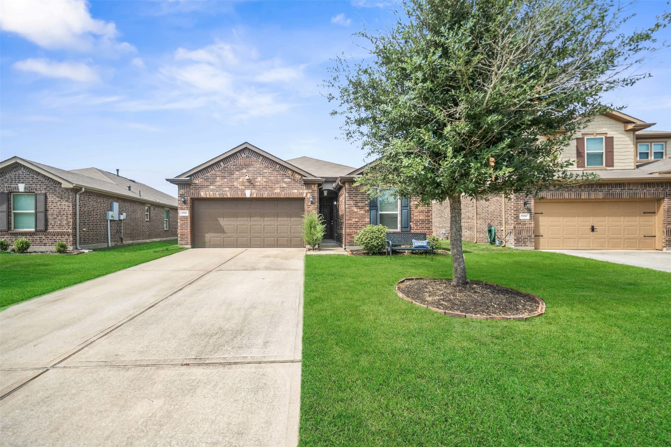 1118 Upton Court Conroe, TX 77304 - Photo 1 of 25 Front view of the home!