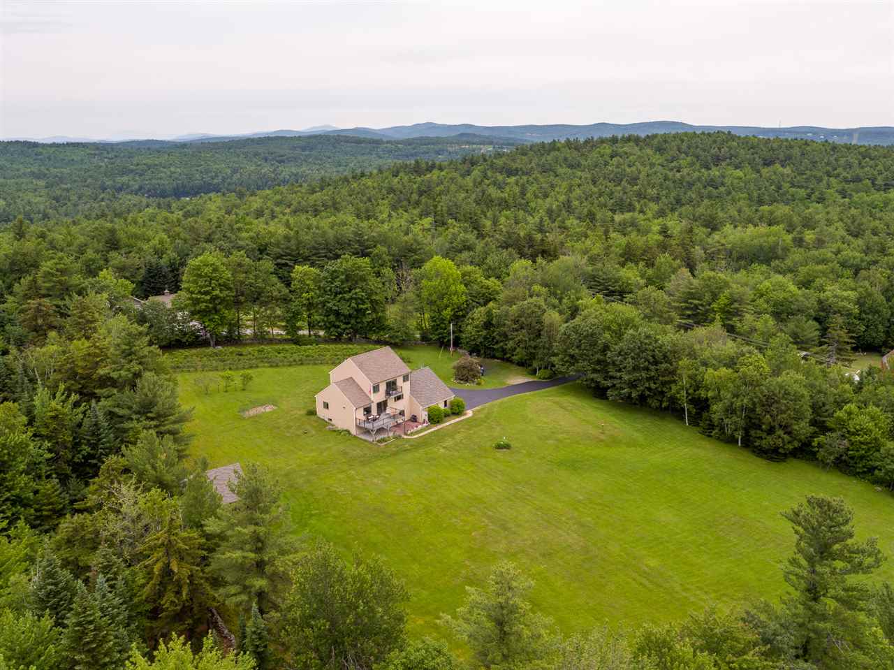 559 N Road Sunapee, NH 03782 - Photo 31 of 32