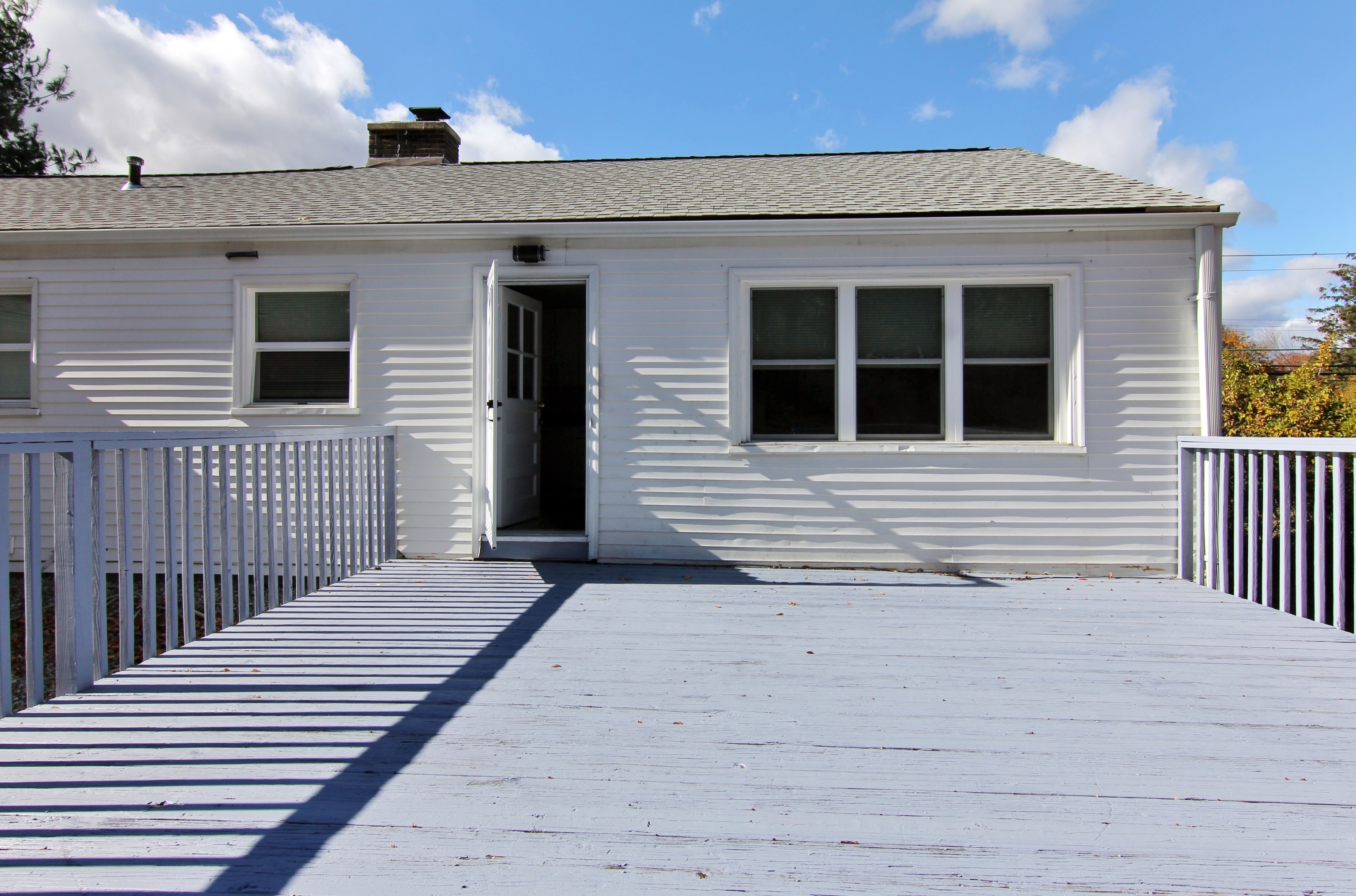 663 High Ridge Road Stamford, CT 06905 - Photo 22 of 27 a front view of a house